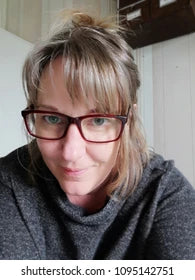 files/40-years-old-woman-make-260nw-1095142751.webp